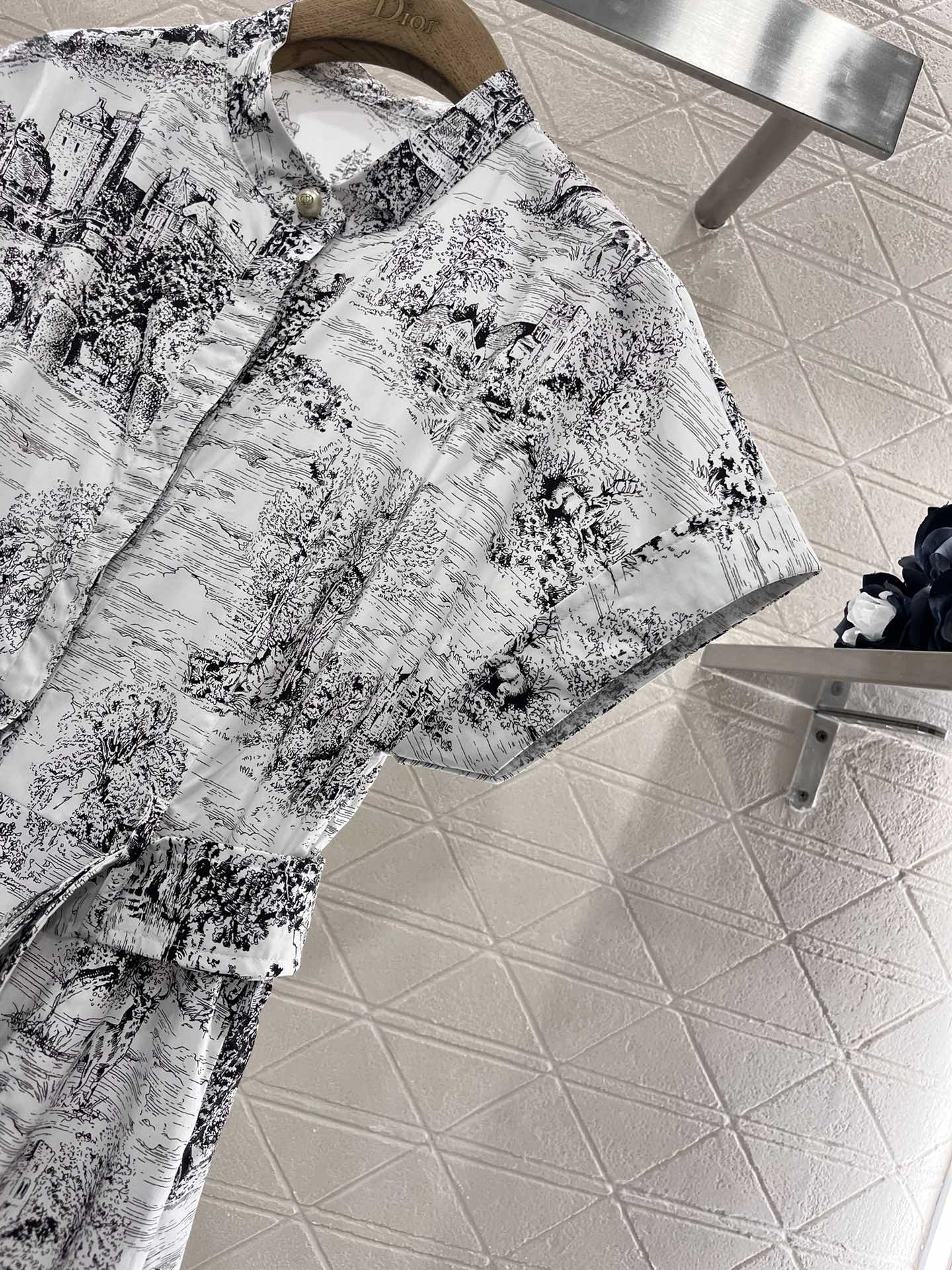 Bedrucktes Hemdblusenkleid