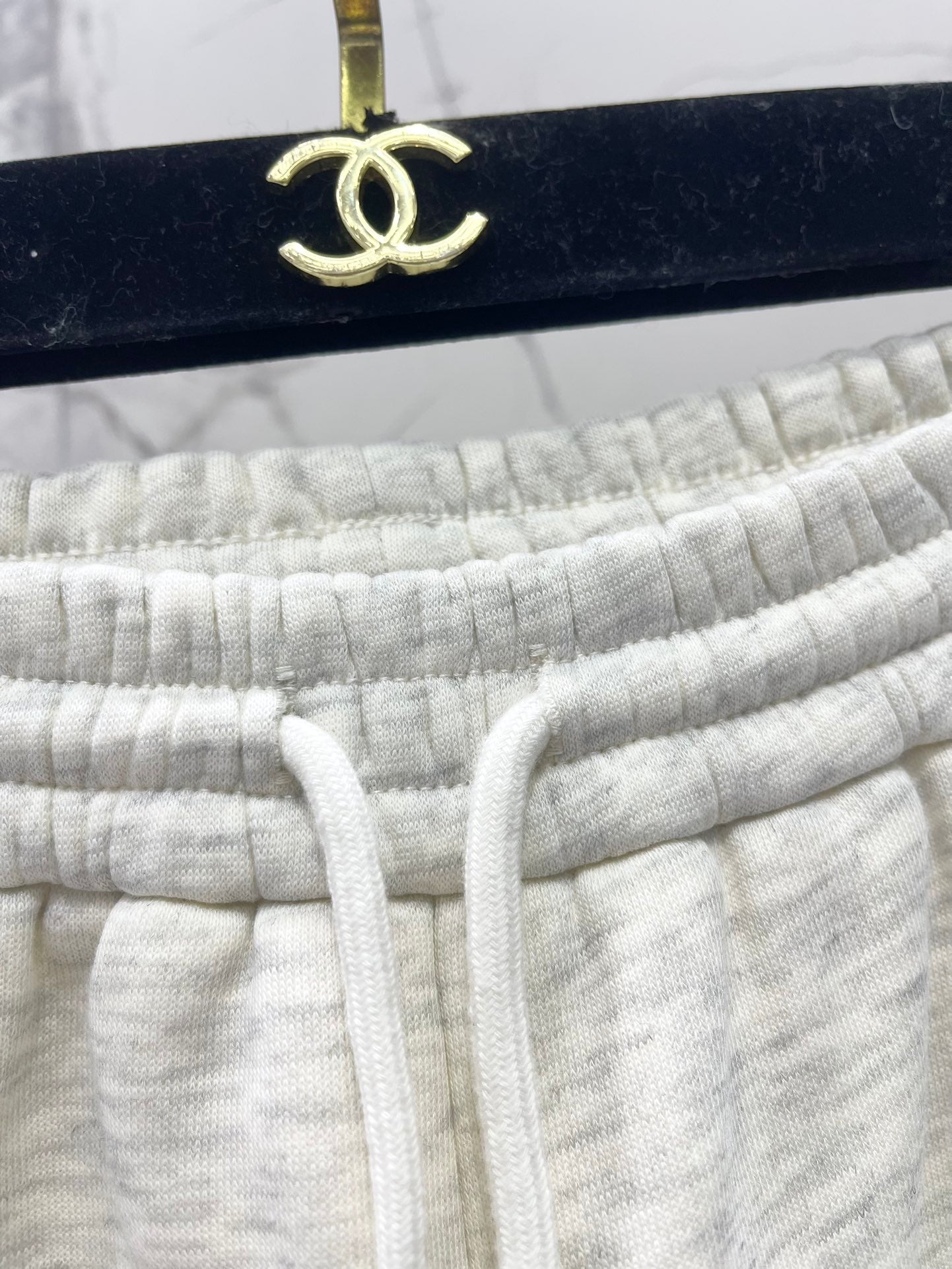 Pantalon de survêtement en peluche à taille serrée et jambe droite