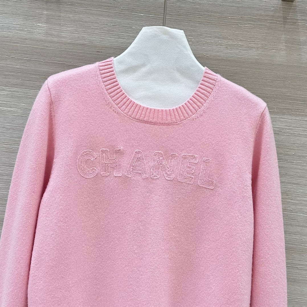 Ensemble haut col rond en cachemire brodé avec logo lettre tridimensionnel + pantalon droit