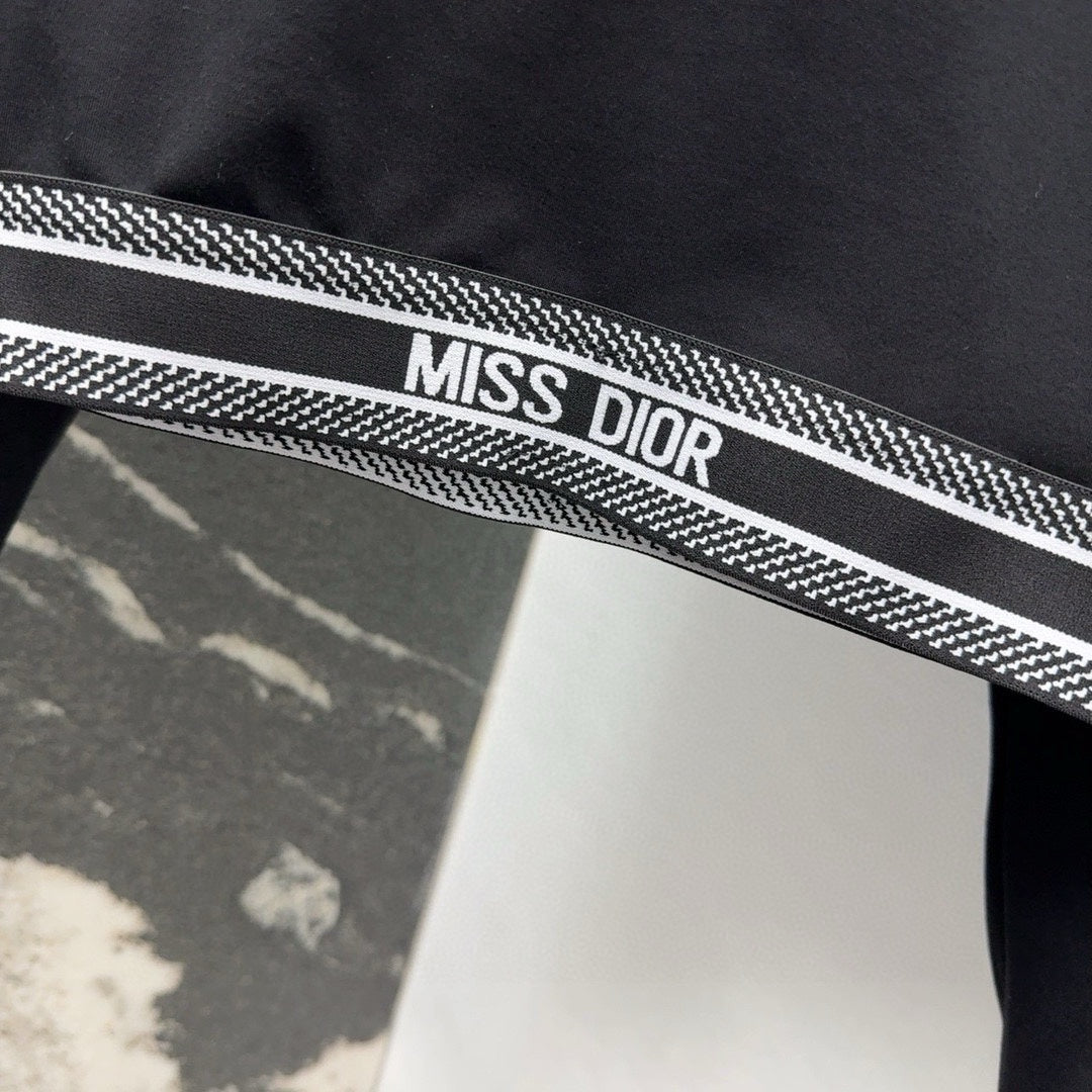 Bedruckter Anzug aus Space Cotton im Sportstil