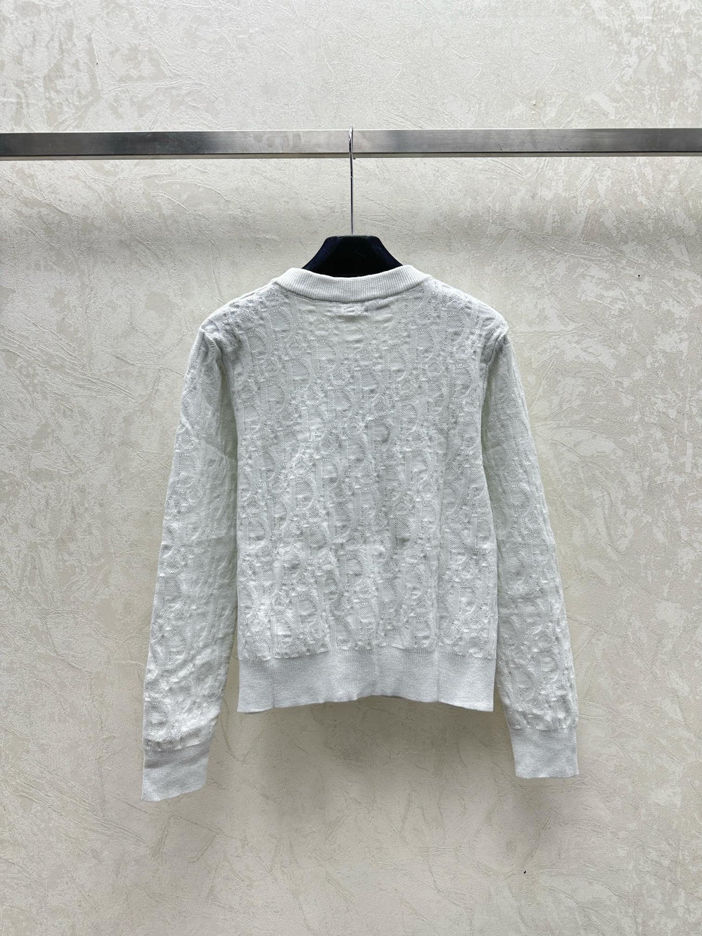 Veste cardigan à col en V en tricot jacquard foncé