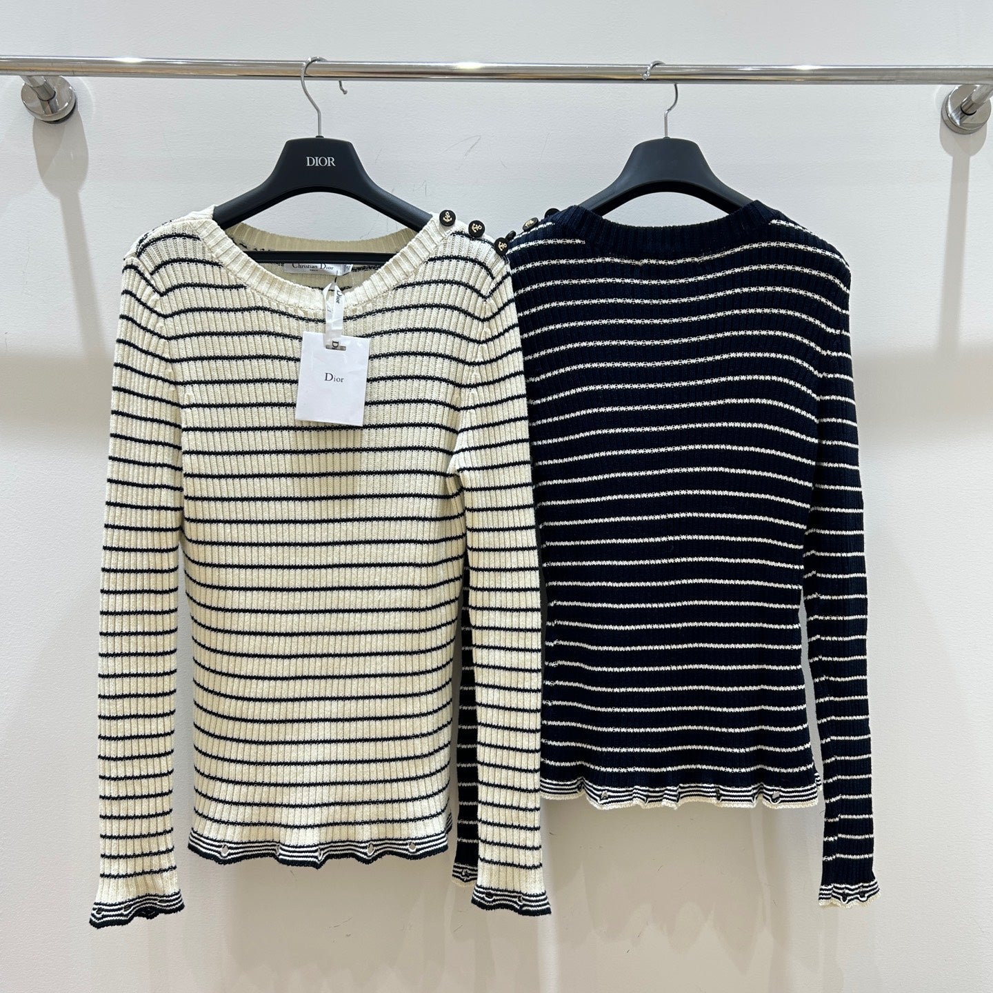 Haut en tricot rayé