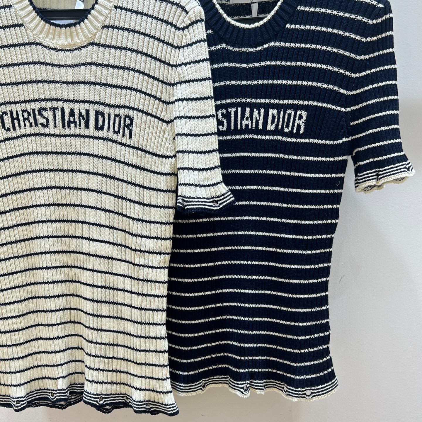 Kurzärmliges Stricktop