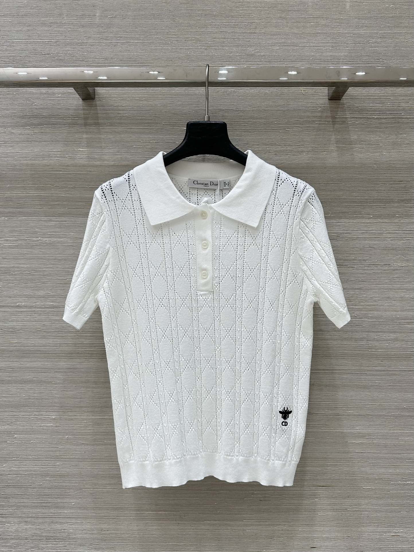 Haut polo creux à manches courtes de style célébrité