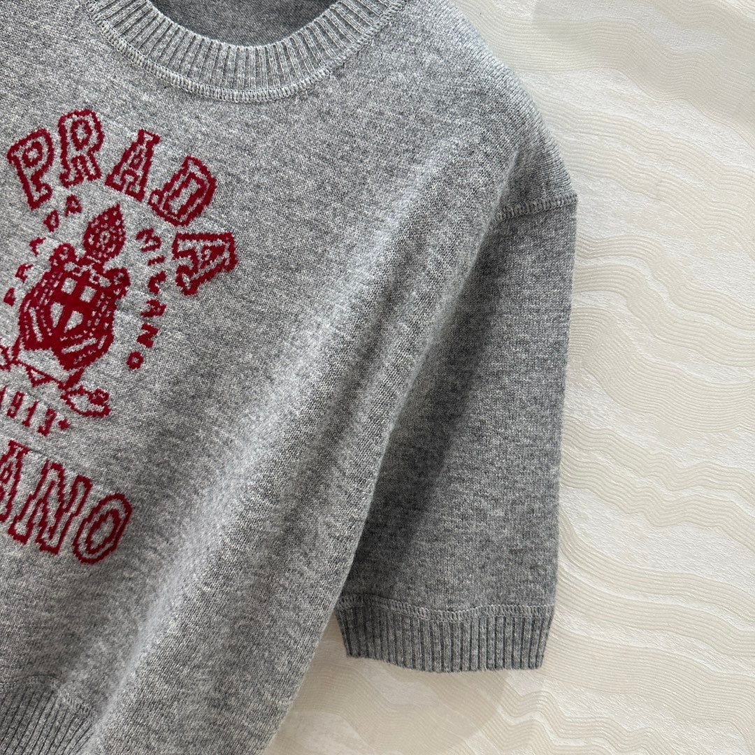 Kurzärmliger Kaschmirpullover