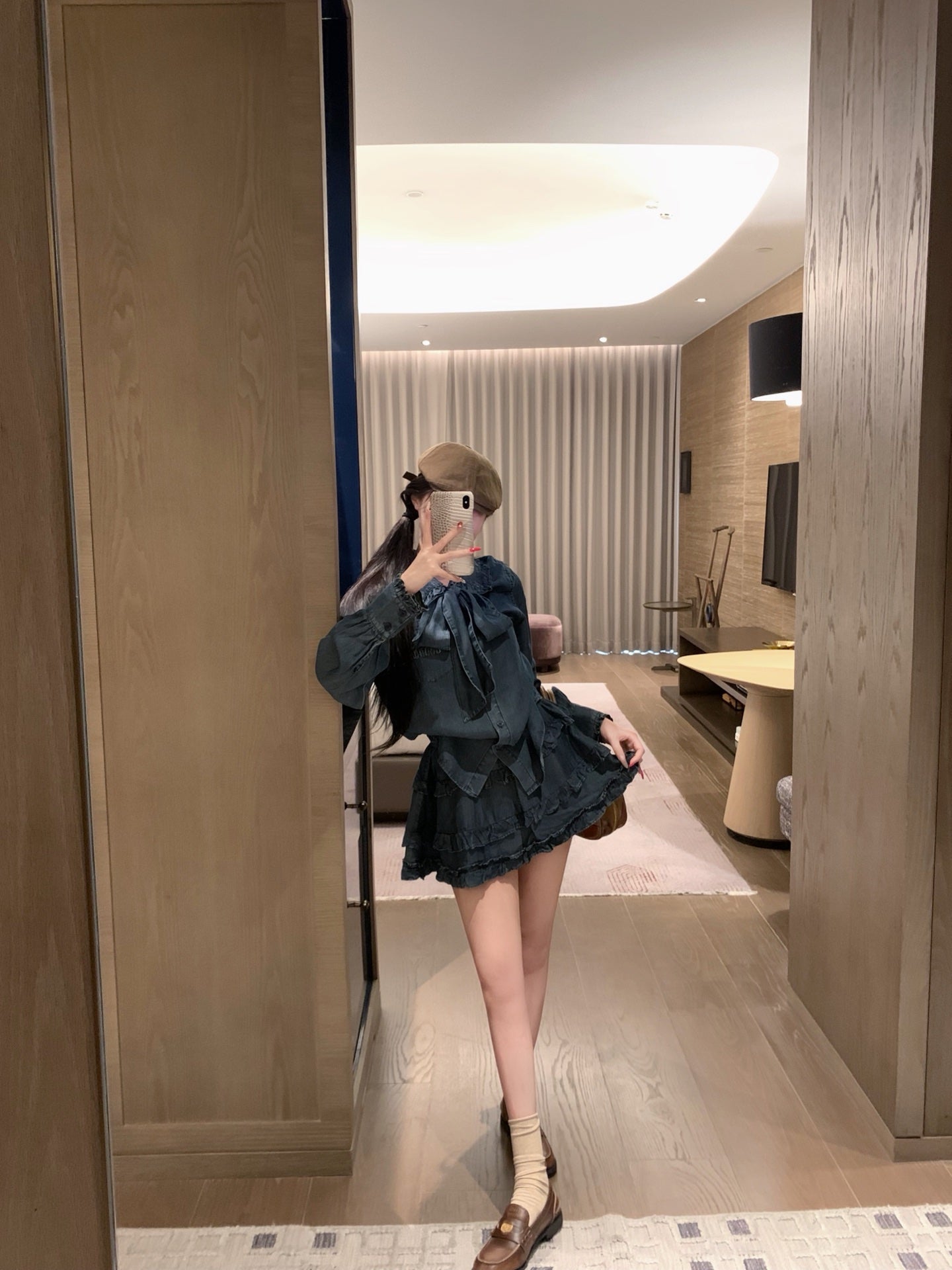 Set aus Tencel-Jeanshemd mit Rüschensaum und jugendlichem Rock~~Hochwertig 