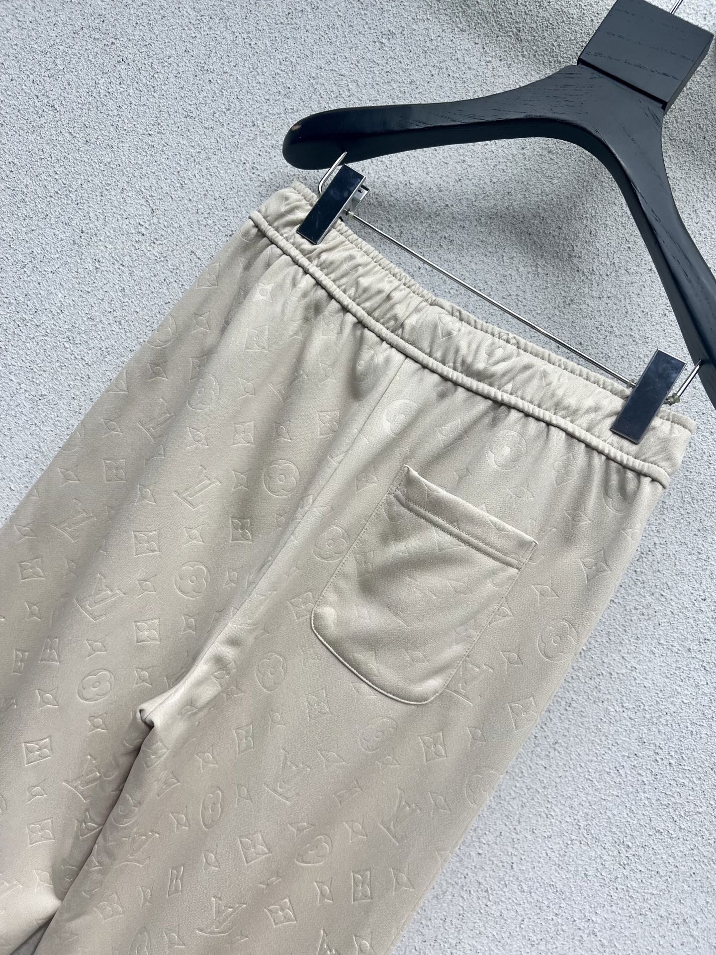 Ensemble veste et jupe en tissu écossais