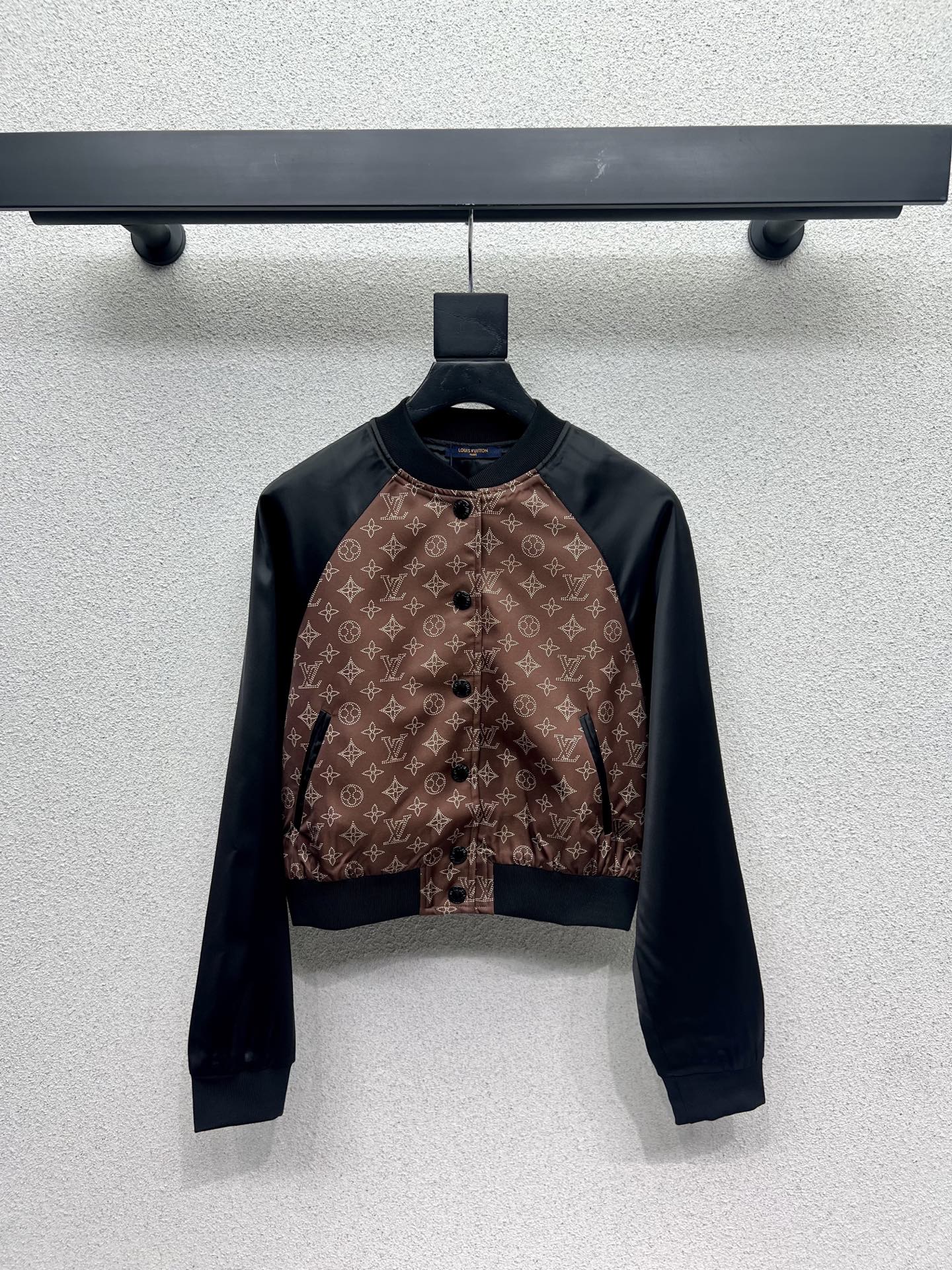 Veste réversible en laine jacquard à capuche et fermeture éclair