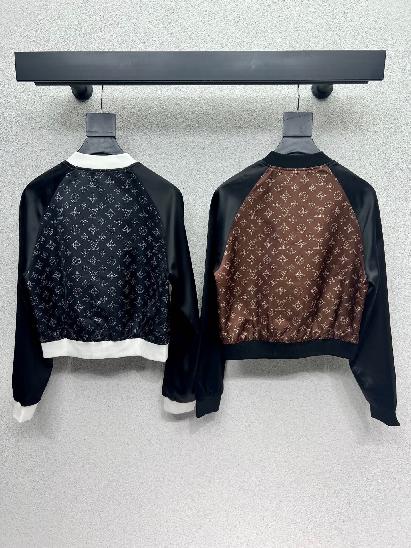 Veste réversible en laine jacquard à capuche et fermeture éclair