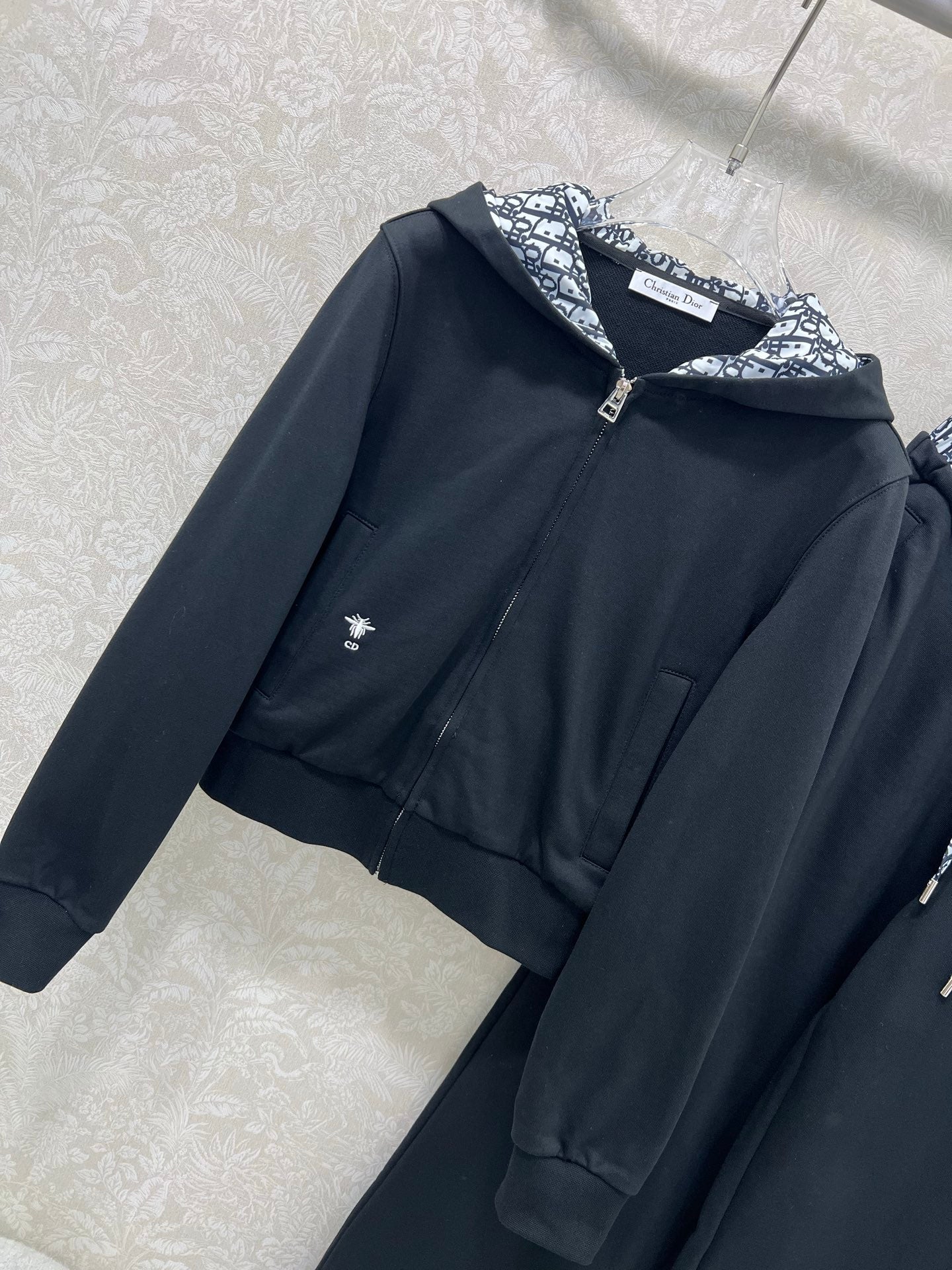 Set aus gewebter Jacke und Rock mit Karomuster