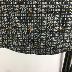 All-over letter print stand-up collar sleeveless vest