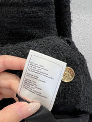 New model from the Handicraft Workshop series: woven four-pocket hooded nylon jacket