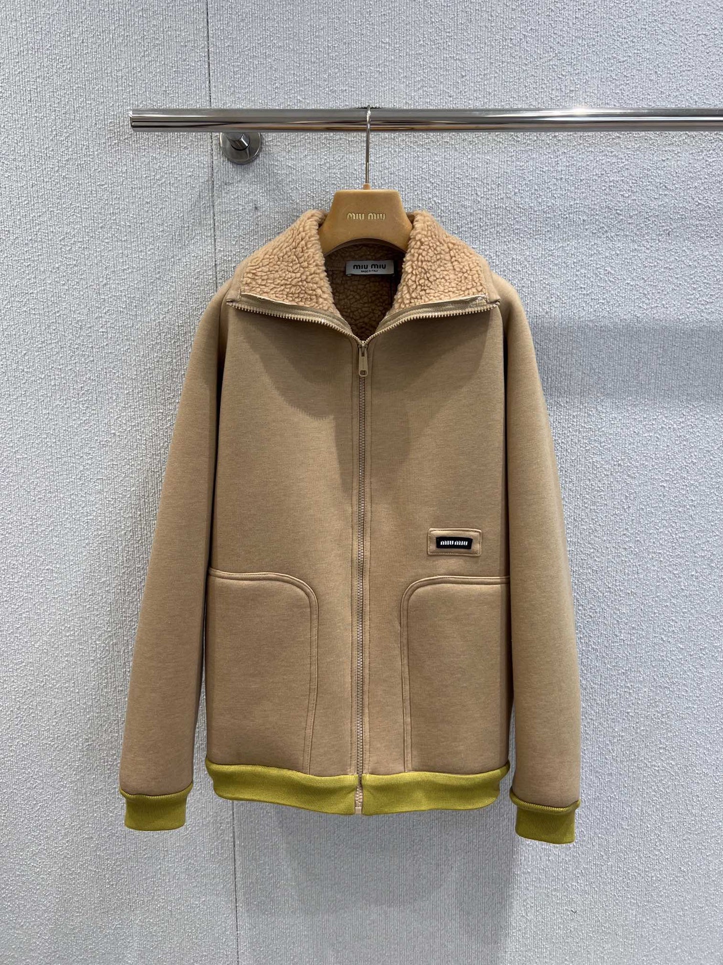 Daunenweste für Herbst und Winter