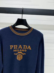 Contrast color crew neck knitted long sleeves