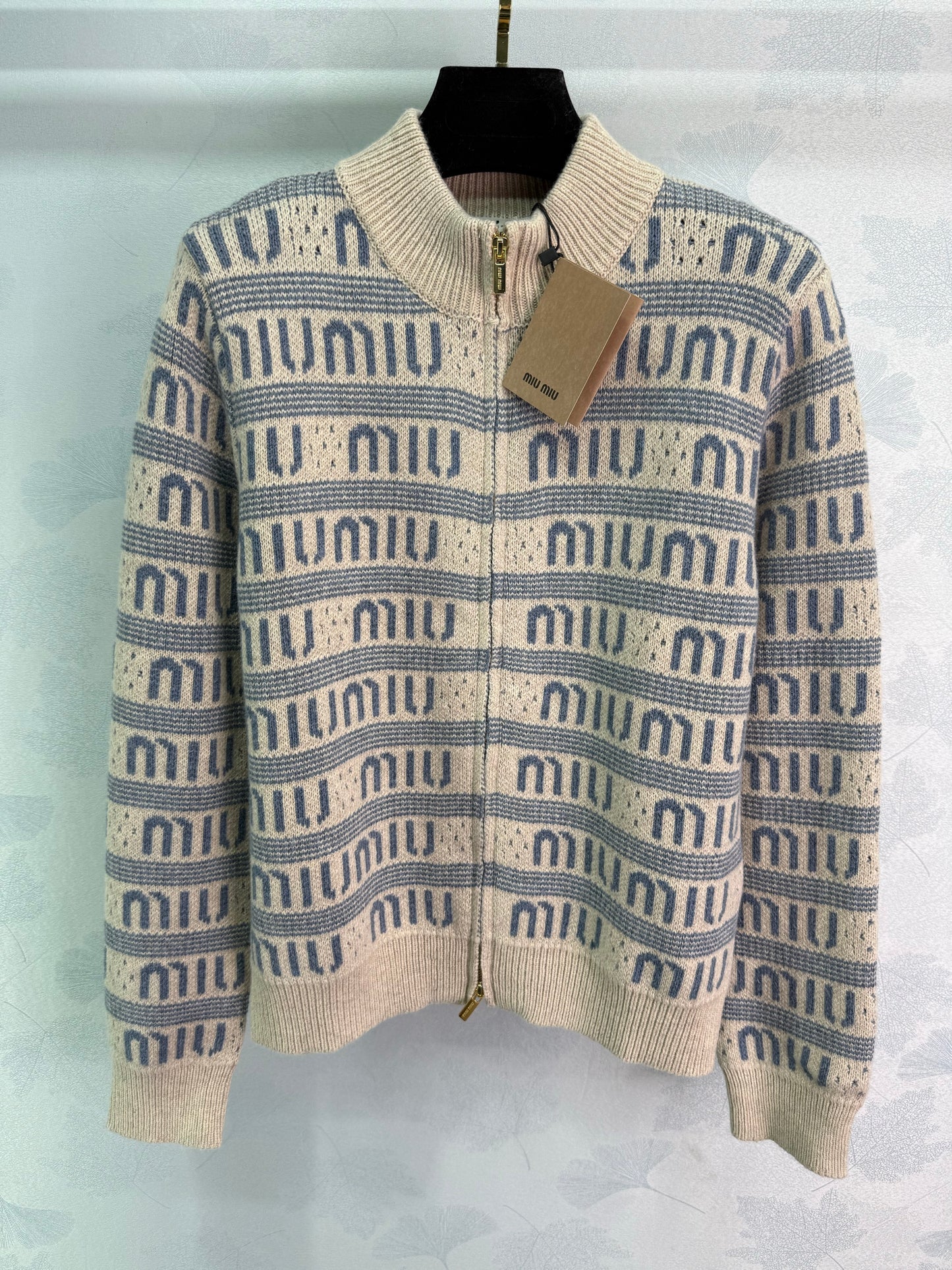 New autumn and winter knitted stand collar cardigan