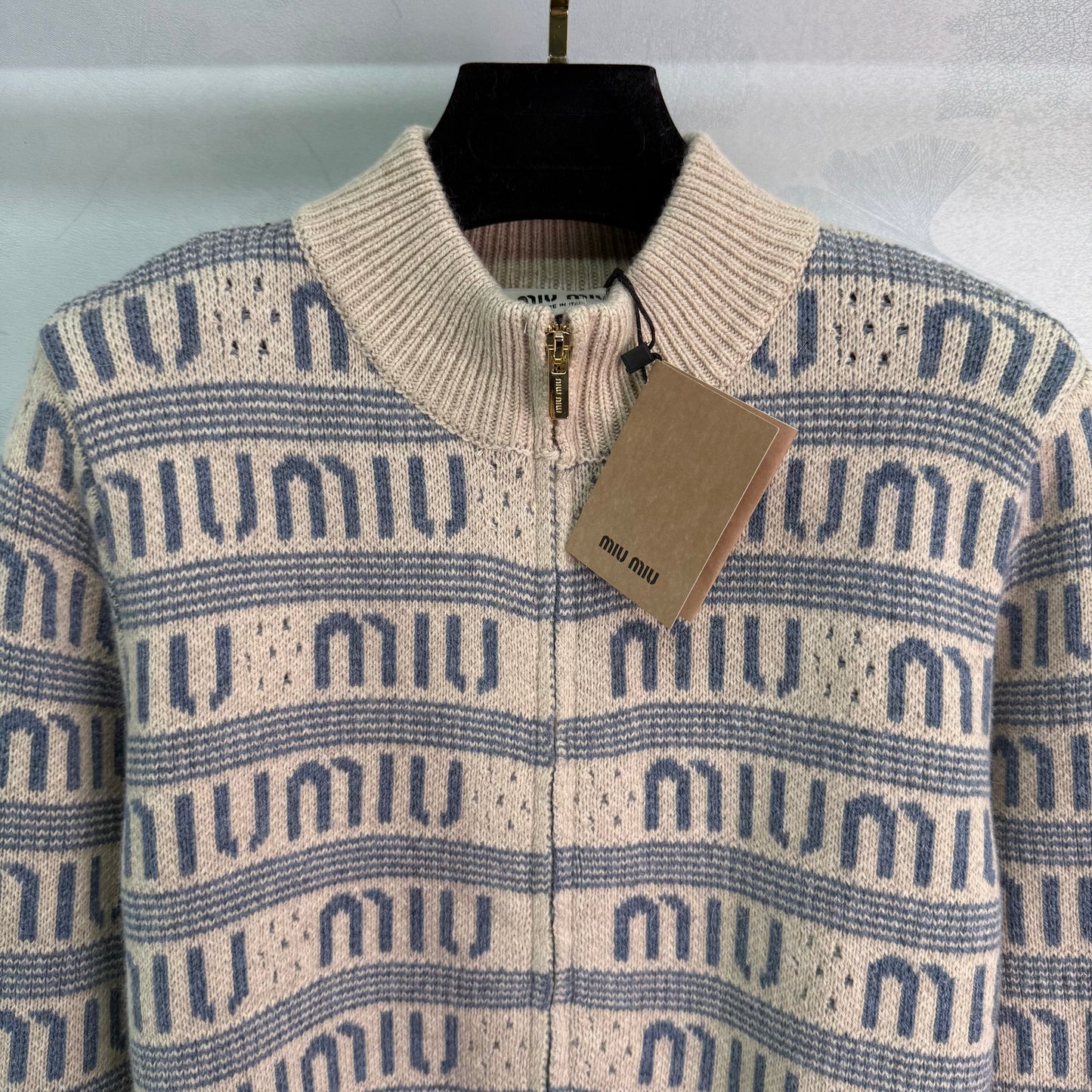 New autumn and winter knitted stand collar cardigan