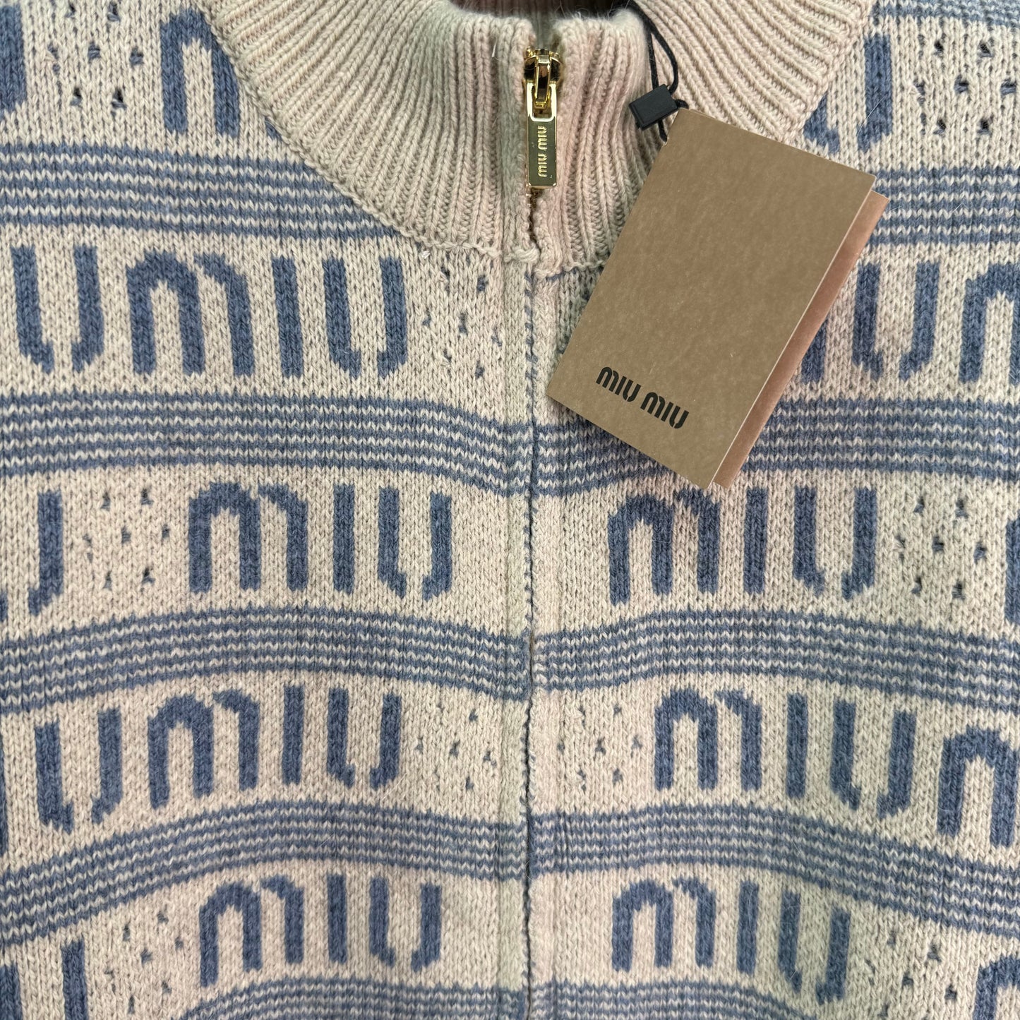 New autumn and winter knitted stand collar cardigan