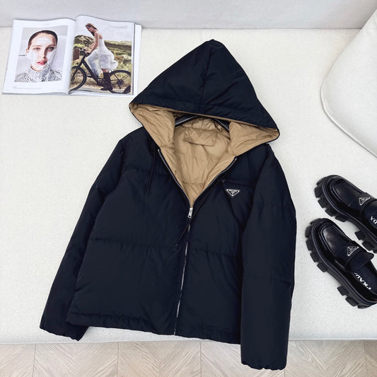 Hooded down jacket with triangle logo