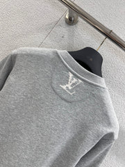 Lettering embroidered crew neck sweatshirt
