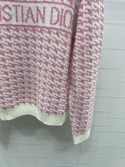 Houndstooth knitted long-sleeved sweater