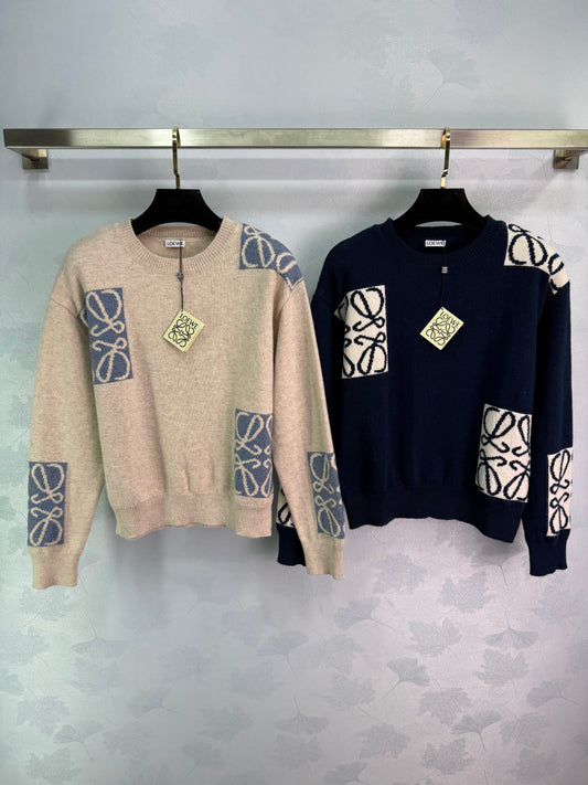 New early autumn knitted tops