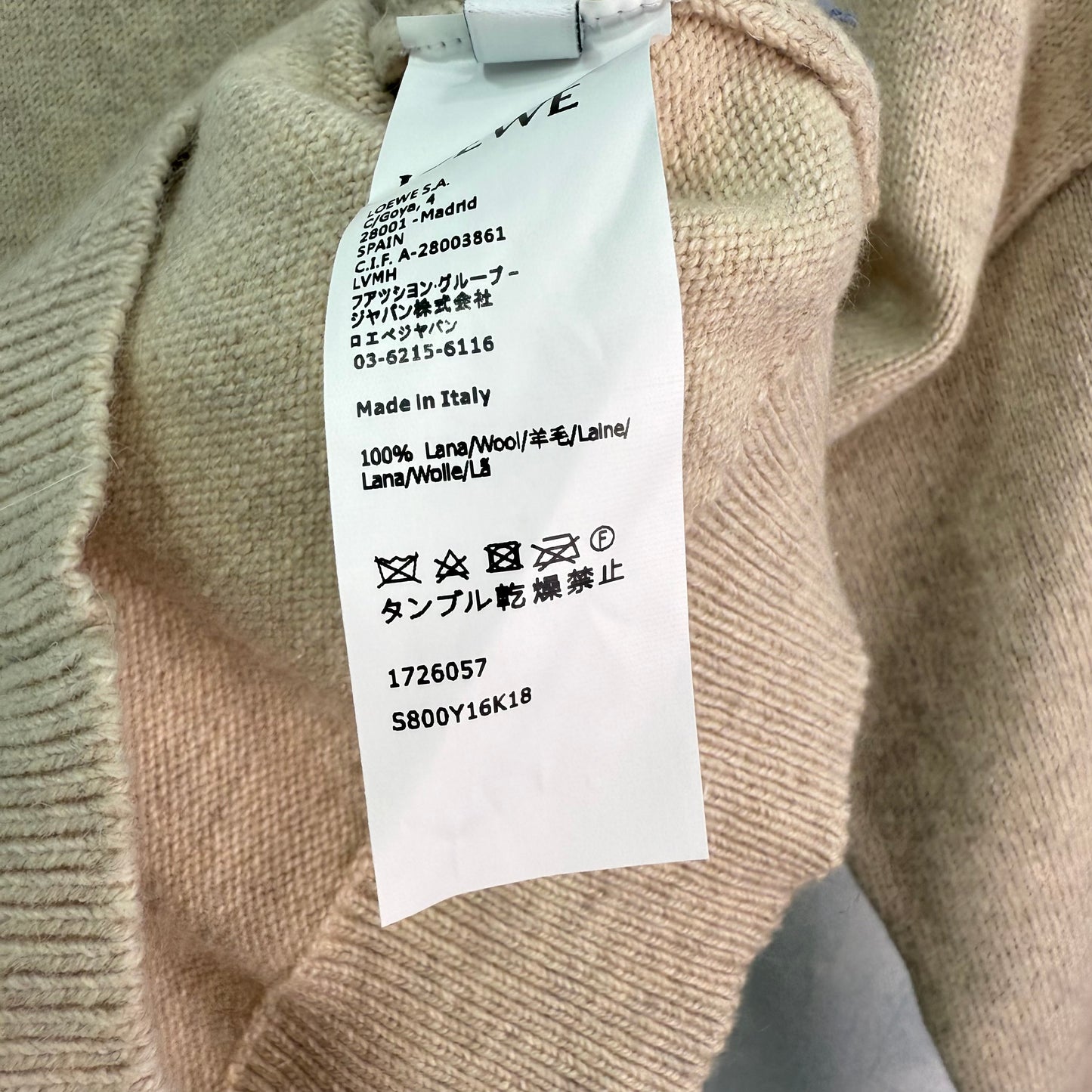 New early autumn knitted tops