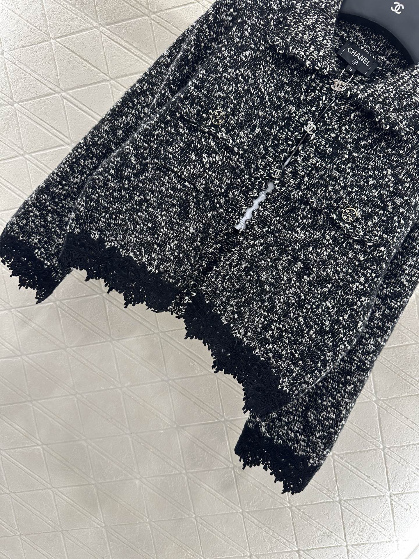 Cardigan en cachemire avec bouton cartable