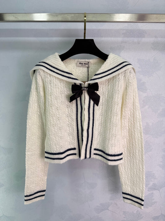 Navy collar knitted cardigan