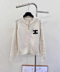 Kaschmir-Cardigan mit Schultütenknopf
