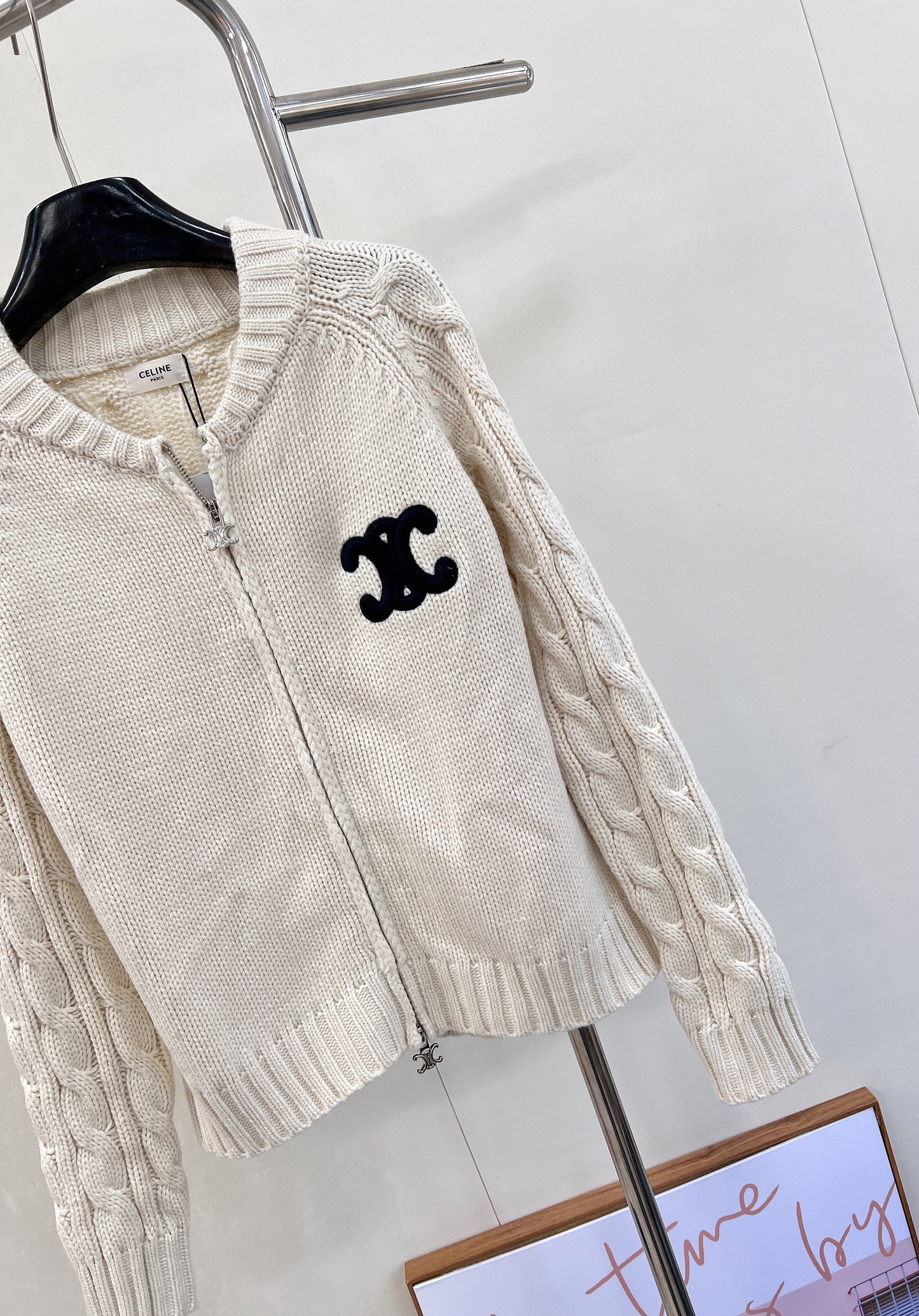 Cardigan en cachemire avec bouton cartable