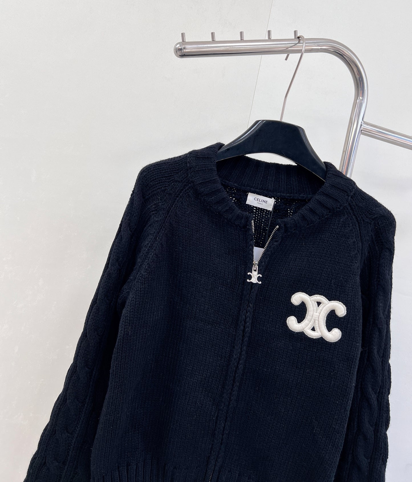 Cardigan en cachemire avec bouton cartable