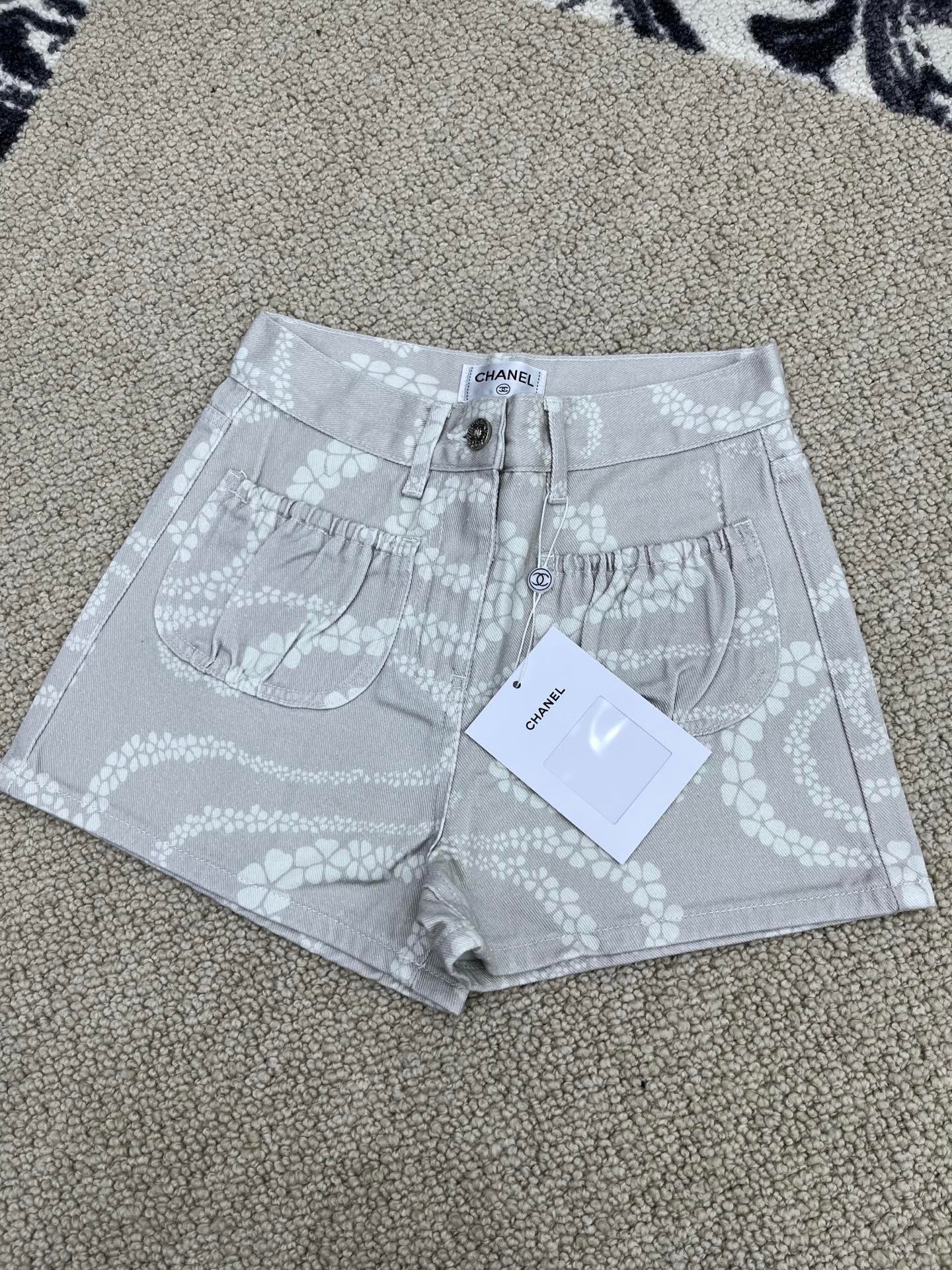 Bedruckte Jeansshorts 