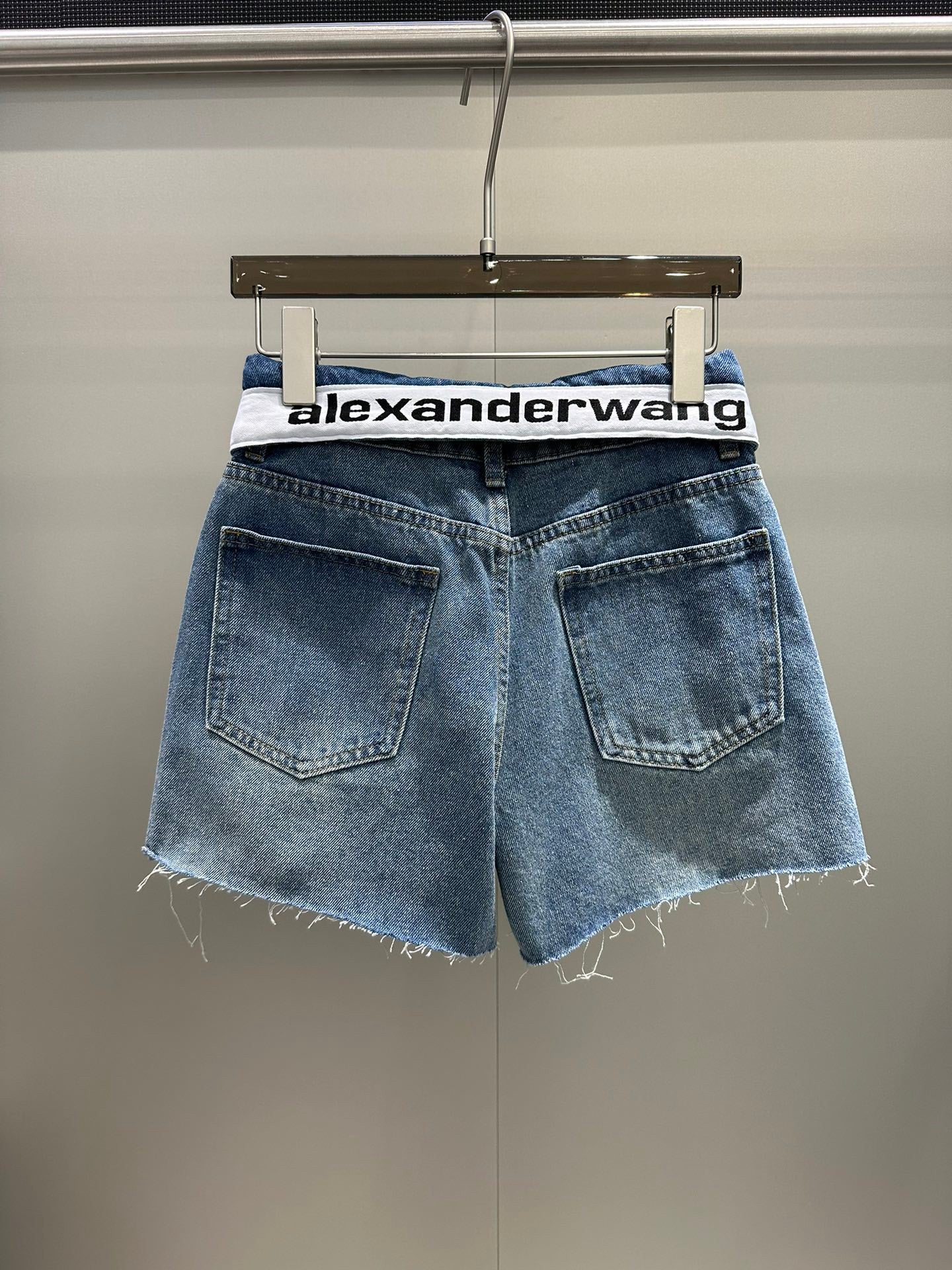 Heiß verkaufte Jeansshorts