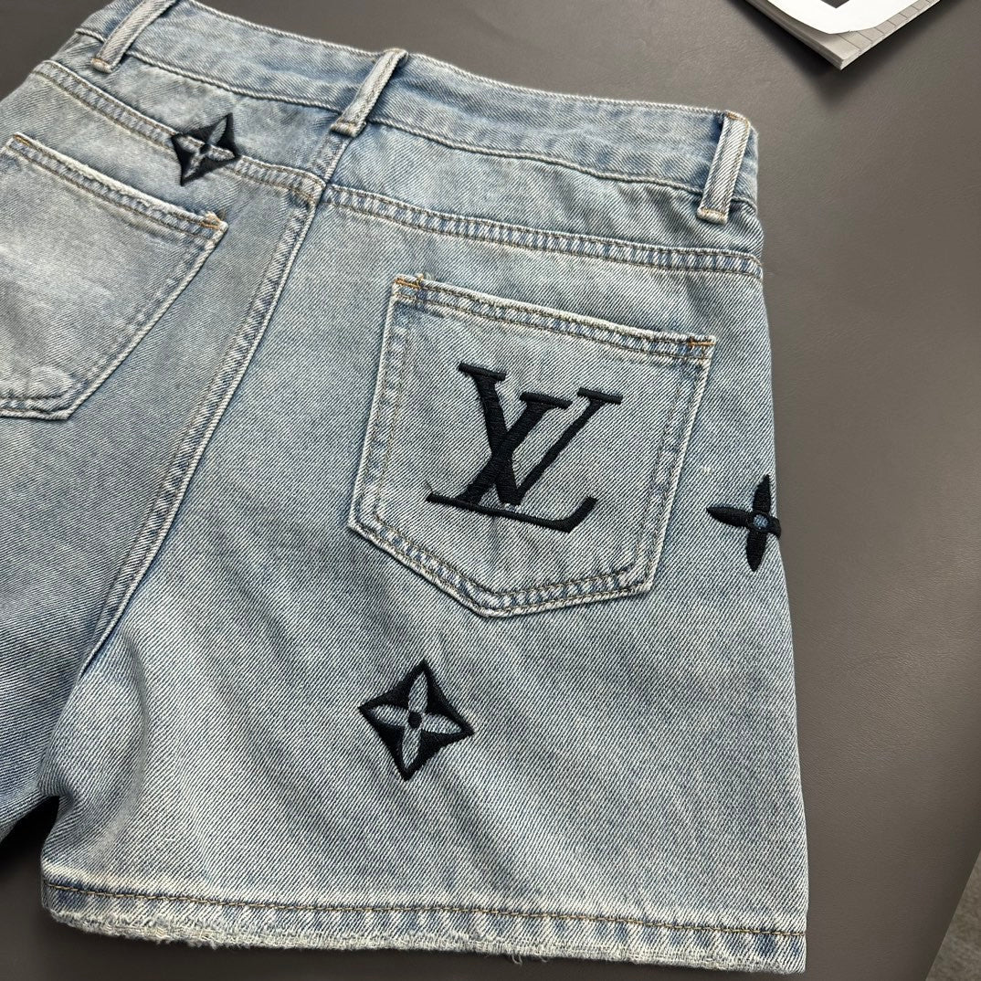 Neue bedruckte, bestickte Jeansshorts