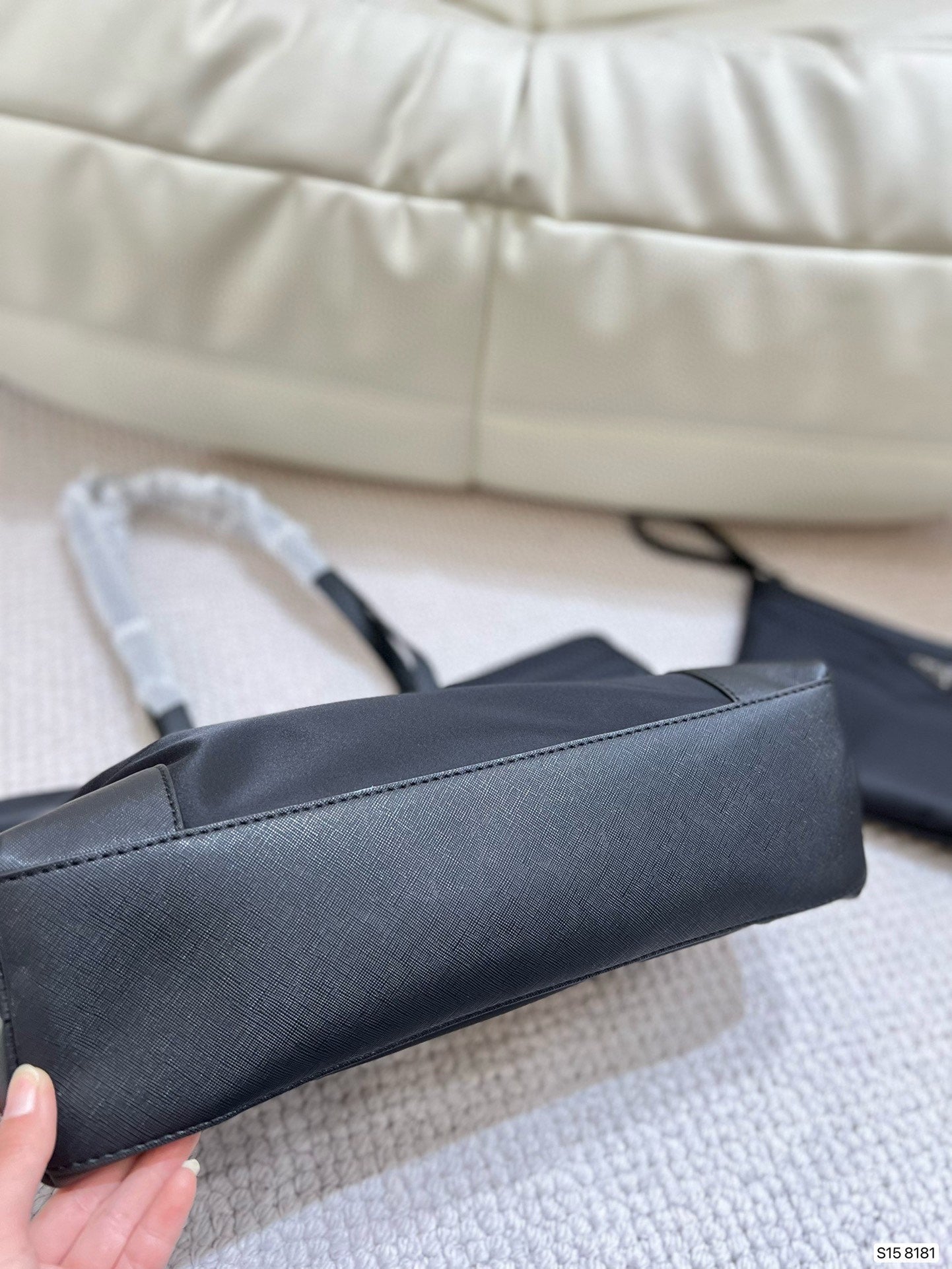 Sac fourre-tout en nylon noir avec ensemble d'organisateurs détachables 