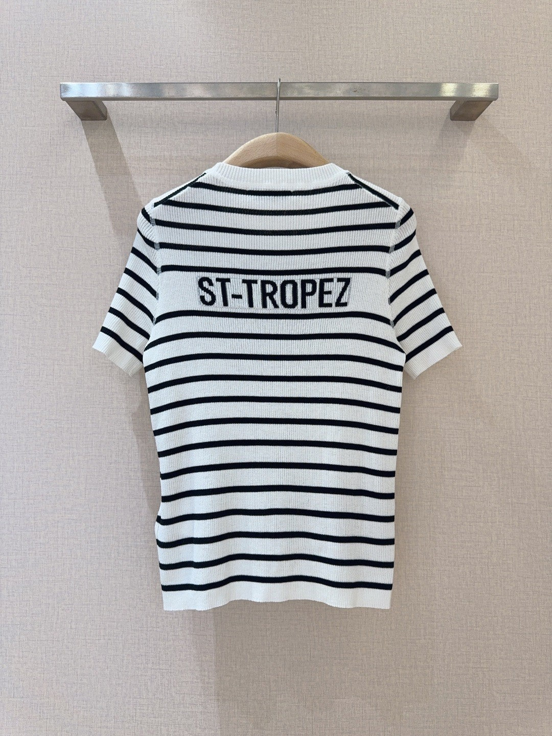 Monochrome Stripe Knit Top with Bold Text Embellishment