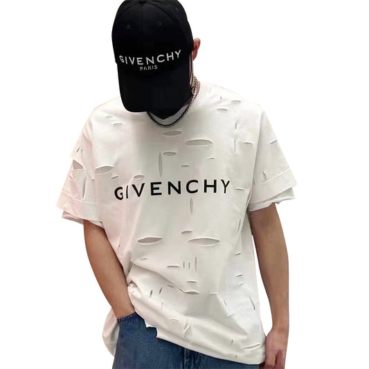 T-shirt déchiré 