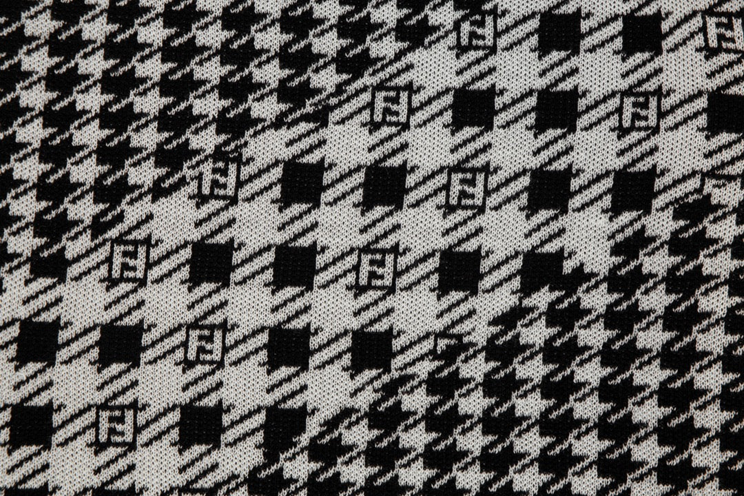 Hahnentritt-Strickpullover