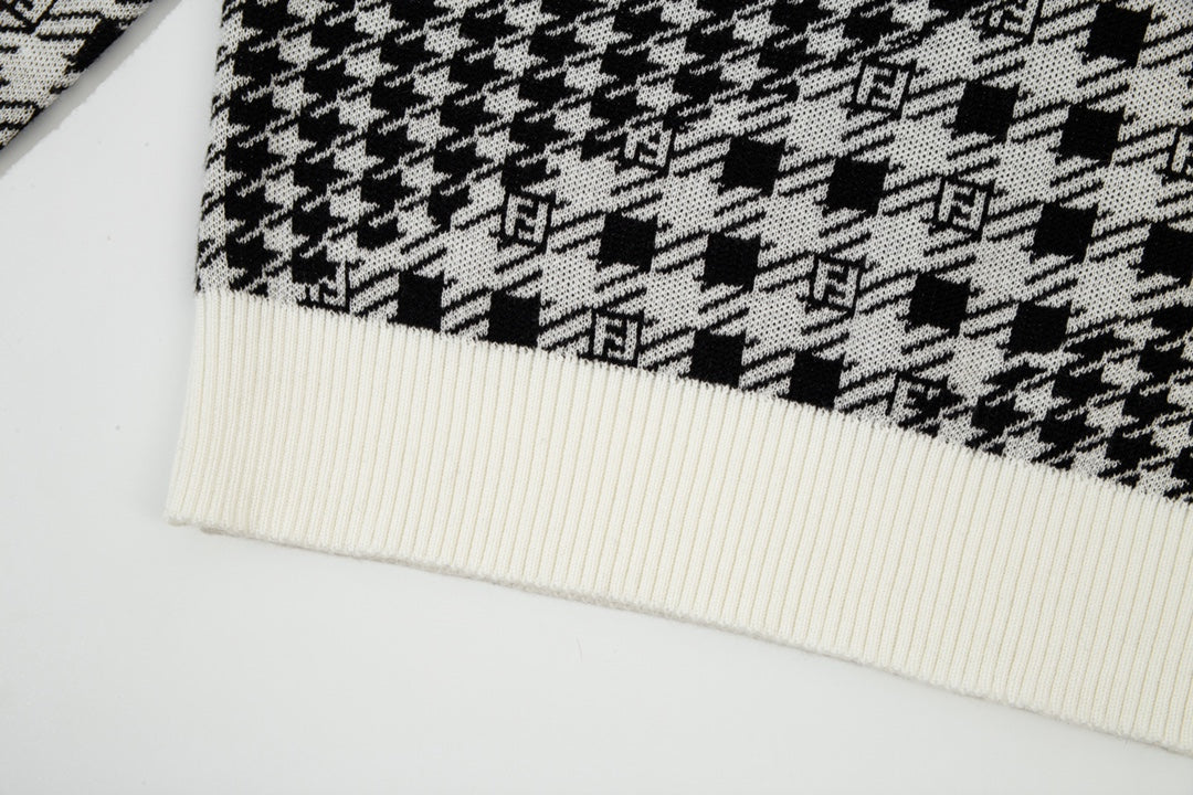 Hahnentritt-Strickpullover