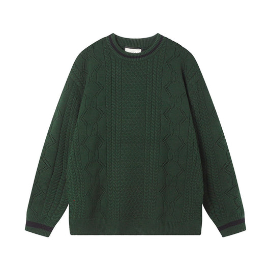 Pull à découpes torsadées