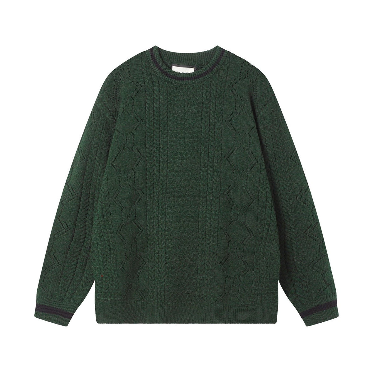 Pull à découpes torsadées