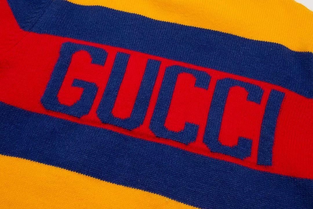 gestrickter Pullover