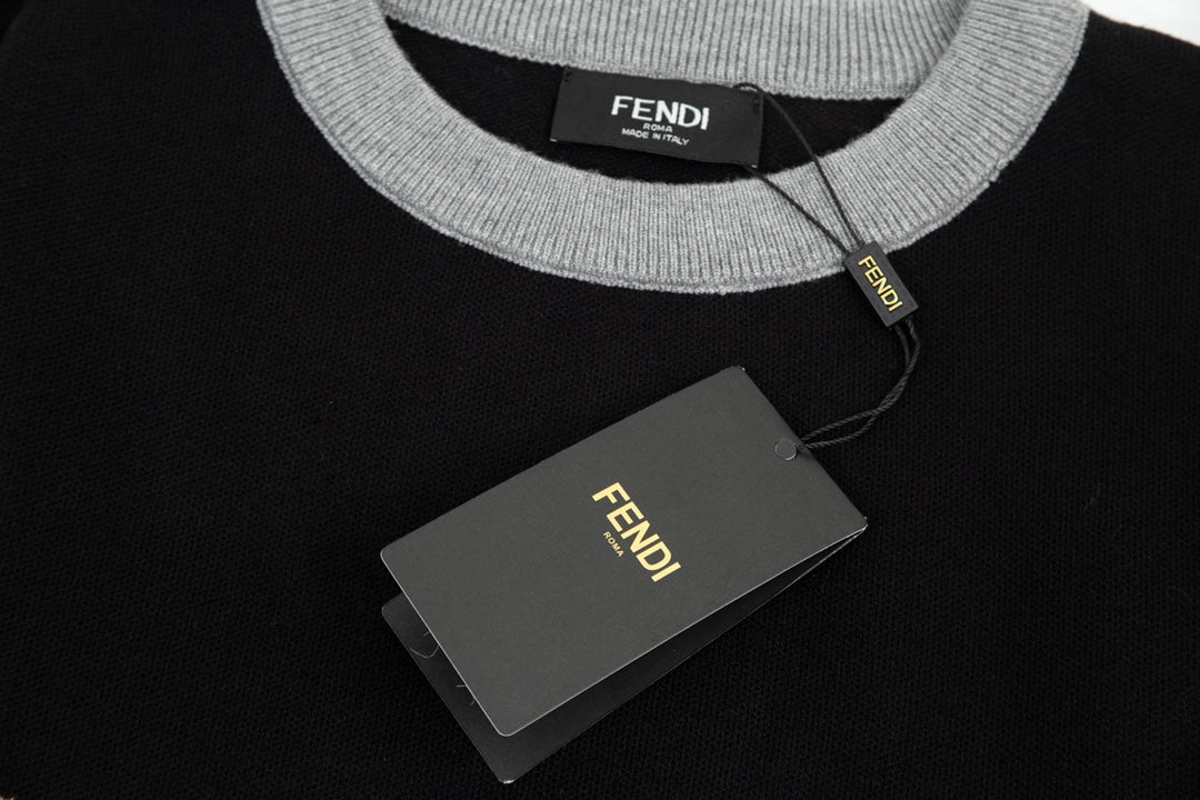 hochdichter Strickpullover