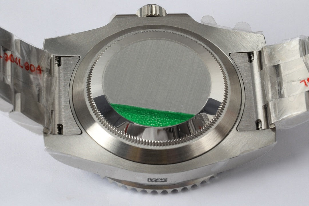 Montre pour homme Submariner série 41 mm