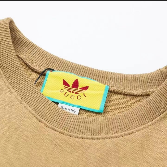 SWEAT-SHIRT AVEC LOGO IMPRIMÉ CO-MARQUÉ