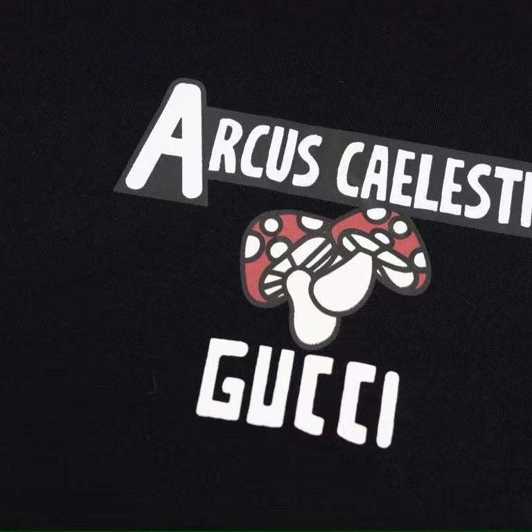 Hochwertiges T-Shirt mit Buchstabendruck 