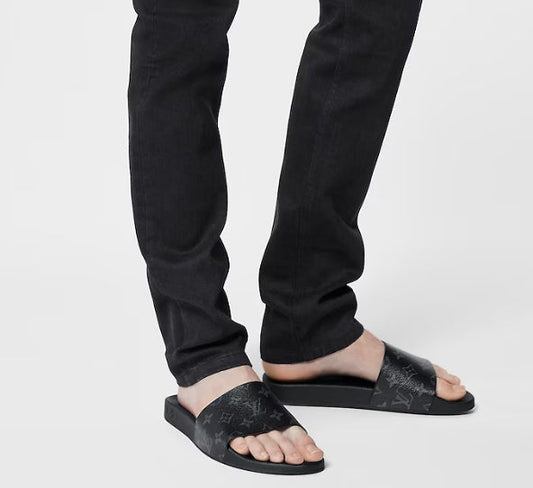 Chaussons noirs imprimés