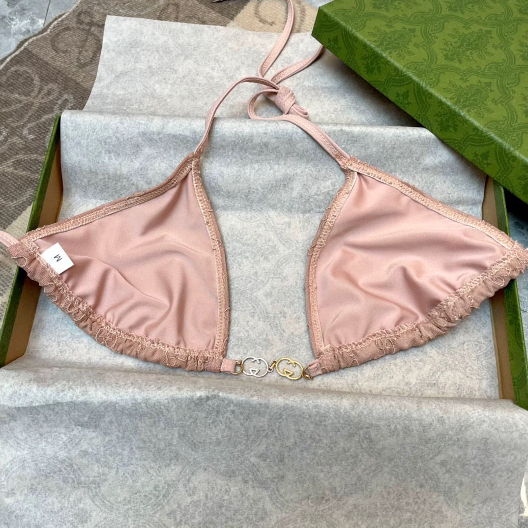 Sexy Badeanzug mit Schlitz aus Netzstoff