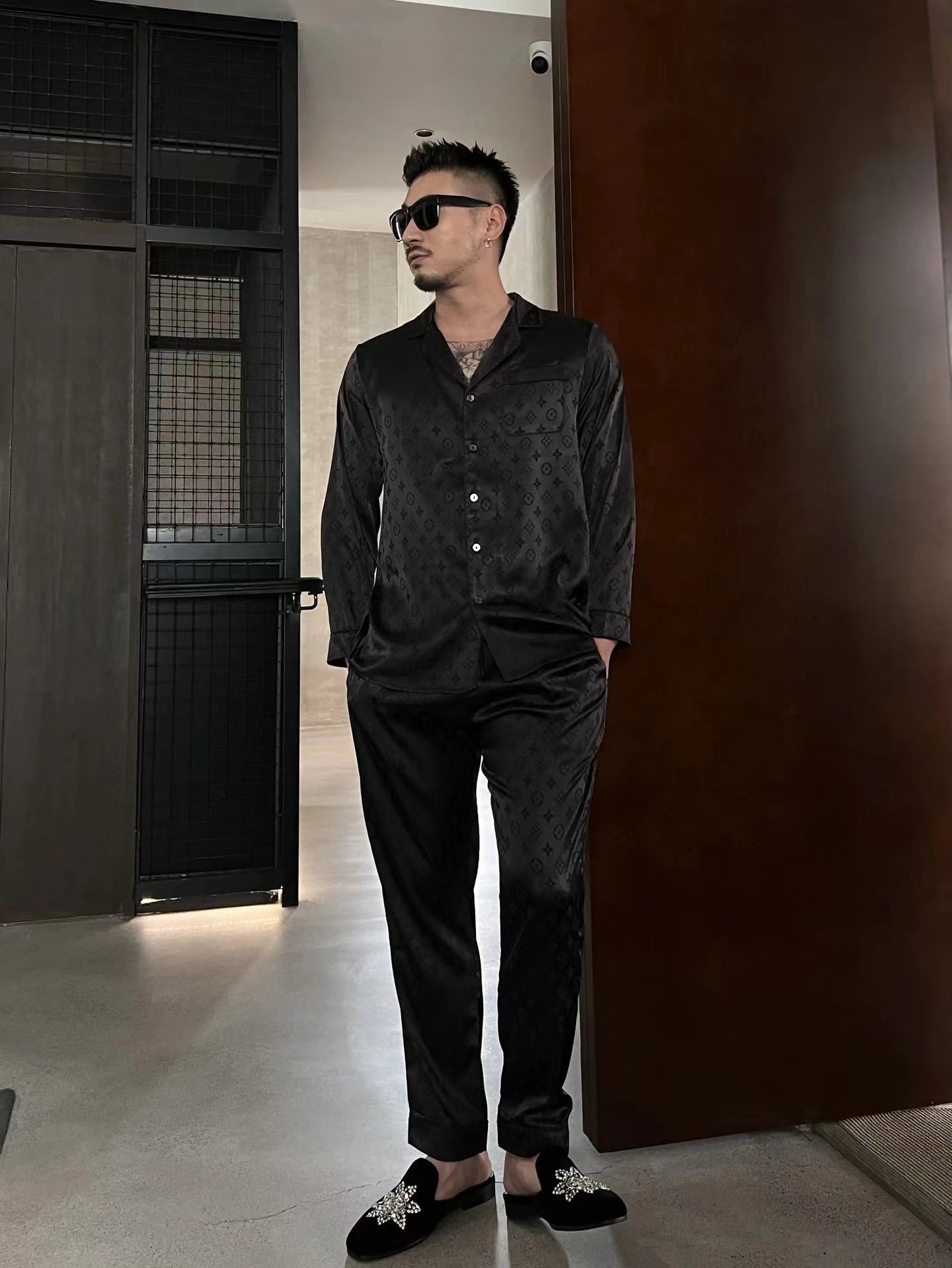 Huit styles populaires de vêtements décontractés en soie 