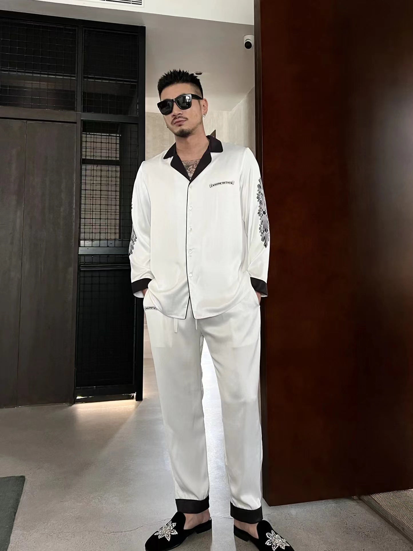 Huit styles populaires de vêtements décontractés en soie 